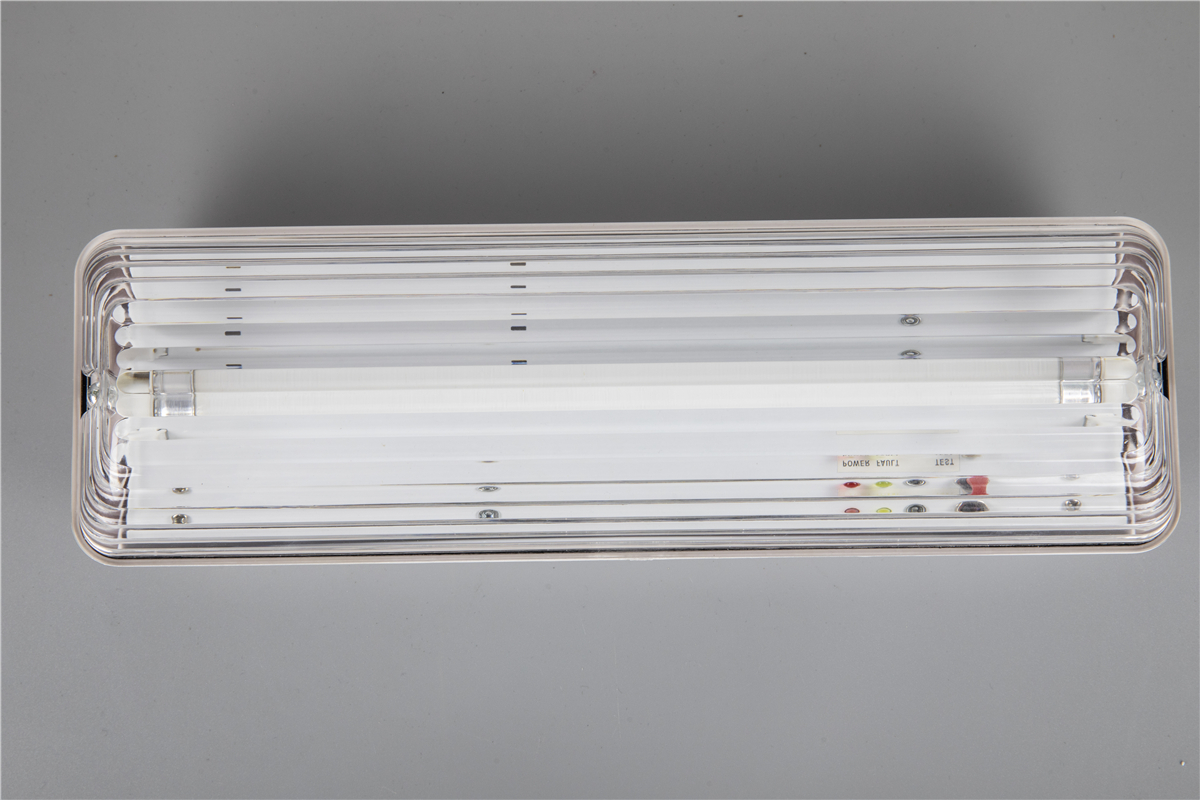 UL LED Bulkhead Emergency Lamp LX-632L (6)